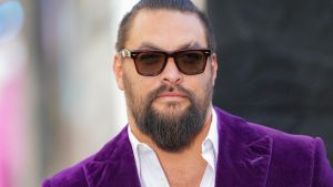 Jason Momoa flieht vor Fluten auf Hawaii