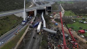 Prozess um Zugunglück mit 57 Toten in Griechenland gestartet
