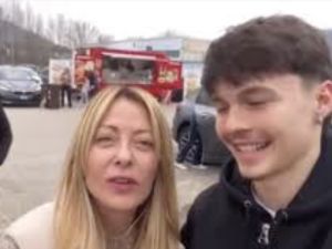 Il furbetto del No. Quell'imboscata per un selfie