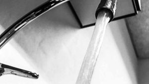 Vores drikkevand er generelt meget rent, faktisk renere end det vand, vi køber på flaske