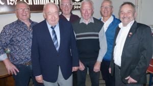 Kunstrasenplatz im Blick: FC Grüningen will groß investieren