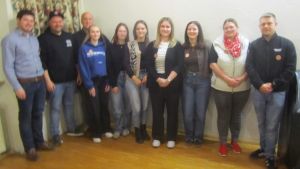 Viele Ehrungen und gute Nachrichten: Narrenverein Hattingen startet mit Premiere ins Jahr