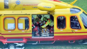 Brallo di Pregola, cede la soletta e precipita per circa tre metri: muratore 38enne ferito grave