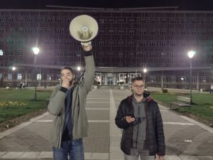 Ponovo pokušavaju da nas zastraše: Protest podrške uhapšenim studentima uz Novog Pazara