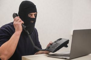 Allahın şantaj edildiyi dünyanın həsb-halı