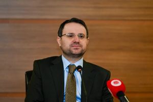 Demek ki İmamoğlu davası cami cemaatini bile ikna edememiş