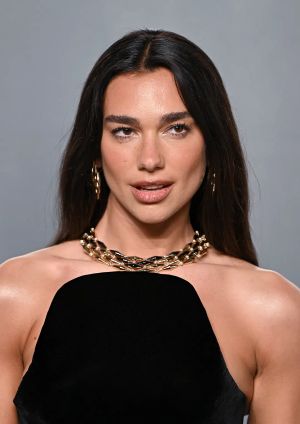 Vil du være kul? Les en bok