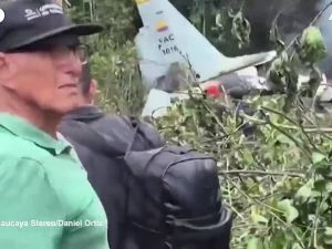 Colombia, precipita un aereo militare con 125 persone a bordo