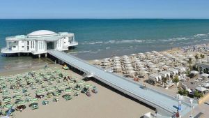 Stranieri, corsa all’acquisto di case coloniche