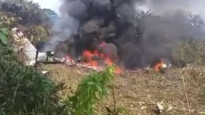 Precipita aereo militare Herclues C-130 carico di soldati: oltre 60 morti – Video