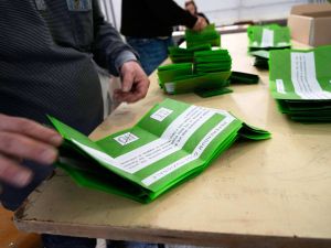 Ma non è un caso politico. Conta di più il mondo in fiamme