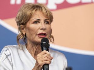 Quel terribile spettacolo in tv delle facce del No in estasi fino al delirio: 