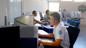 Bambino di 4 anni al telefono di casa aiuta il Suem a salvare la mamma