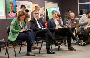 Oubliez la fable des deux gauches irréconciliables, voici la farce des trois gauches irréconciliées