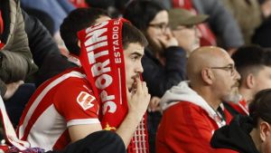 El Molinón, de récord a mirar veinte años atrás