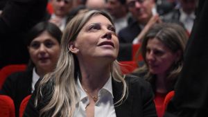 Chi è Bartolozzi, dal caso Almasri al “plotone di esecuzione”: perché si è dimessa la vice di Nordio