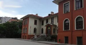 Mimar Kemal Ortaokulu Kapanırken: Bir Okuldan Fazlası, Bir Hafızanın Sessiz İhracı