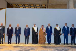 Savaşın arka cephesinde yeni ittifak arayışları