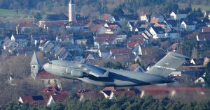 Mentre Trump scarica l'Ucraina all'Europa, l'Europa gli è vitale contro l'Iran