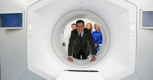 Los datos que avalan a la izquierda andaluza: Moreno Bonilla tiene una 'fuga' por su gestión sanitaria