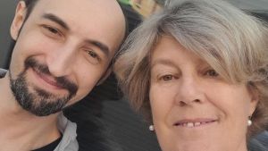 Dall’Ucraina all’Italia, le due incredibili vite di Andrii: “Ucciso dalla leucemia, vive il ricordo. In un libro il suo ultimo desiderio”