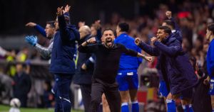 A empatia, segundo Farioli (um entre muitos portugueses no banco)