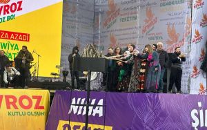 Yenikapı Newrozu’nda üç Kürt kadın siyasetçiye tek soru: Yeni süreç Türkiye siyasetini nasıl değiştirecek?