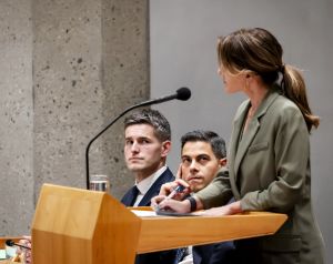De politiek palavert over brandstofprijzen met subsidie of lagere BTW