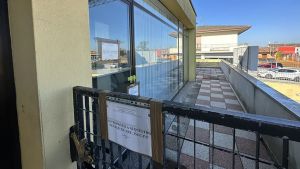 Partorì e annegò la figlia nella tazza del water: condannata a 16 anni