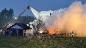 Wohnhaus in Oberwitzhalden brennt nieder