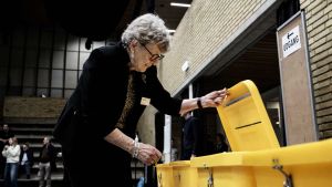 Alvorlig fejl ved valgsted i Vejle: 26-årige Julia stemte i sin venindes navn