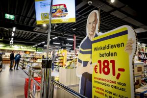 Winkeldief is dol op koffie. ‘Ook mensen van wie je het niet verwacht, stelen levensmiddelen’