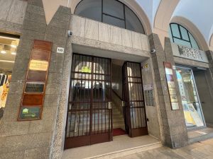 Livorno, la Scientifica torna nello studio del commercialista dopo l’omicidio di Francesco Lassi