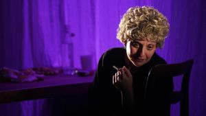 “La morte ovvero il pranzo della domenica”: Serena Balivo in scena alla Città del Teatro