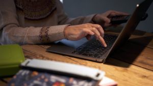 Artsenfederatie bezorgd over abortuspilwebsite; inspectie start onderzoek