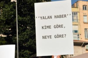 Yalan ve riya en çok kime mülk!