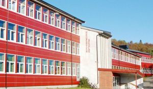 «Kan politikerne stå inne for at kutt i skolen ikke går utover elevene?»