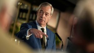 Warum der britische Rechtspopulist Nigel Farage plötzlich strauchelt