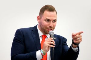 A Notorious Trump Pastor Is Running for Congress