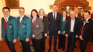 Musikverein Kadelburg bietet stimmungsvollen Jubiläumsabend