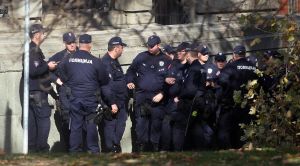 Hoće li policija na predstojećim lokalnim izborima raditi po zakonu?