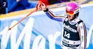 Eine Flasche Bier für Schalke-Profis