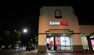 GameStop (GME) Stock Holds Steady Near $23 After Mixed Q4 Earnings, Cash Pile Grows