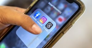 La dipendenza dai social, la responsabilità e le regole. Anatomia di una sentenza