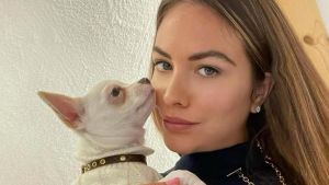 Lo scempio di Pamela, testa rubata al cadavere: “Lapide manomessa e viti asportate, caccia ai profanatori”. La famiglia: “Violenza atroce”