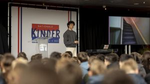 Een ondergedoken Joodse baby en een kelder vol matrassen. Waarom kinderen oorlogsverhalen moeten horen