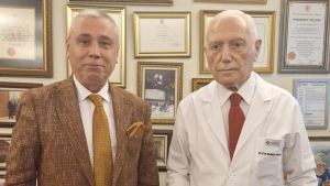 Köyden dünyaya uzanan bir başarı... Prof. Dr. Mehmet Haberal gerçeği