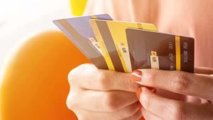 Kredi kartı bilgilerinizi kimseye kaptırmayın! Sonu hüsranla bitmesin