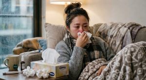 Cicada COVID Variant BA.3.2 Spreads in 25 US States: Key Facts, Symptoms, Risks