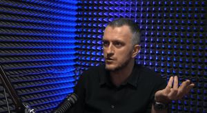 „Mama mi je odmah rekla: MUP laže, David je ubijen“ – Ozren Perduv u novom BUKA podcastu